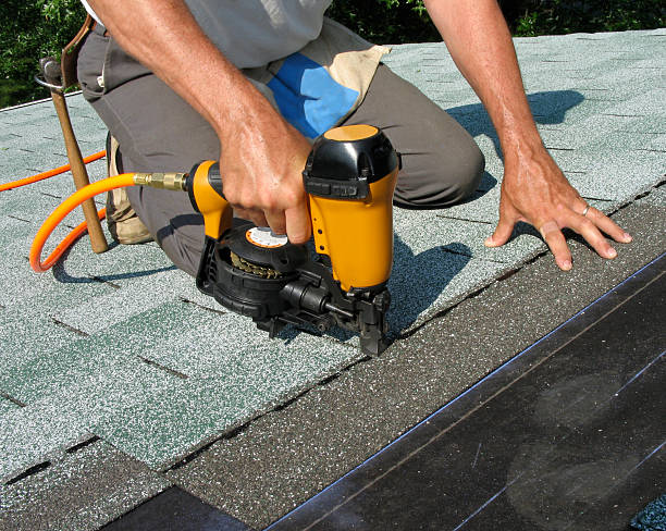 Quick and Trustworthy Emergency Roof Repair Services in Rainbow Park, FL